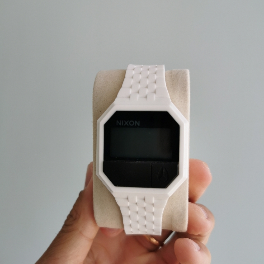 Nixon Re-run all white watch
